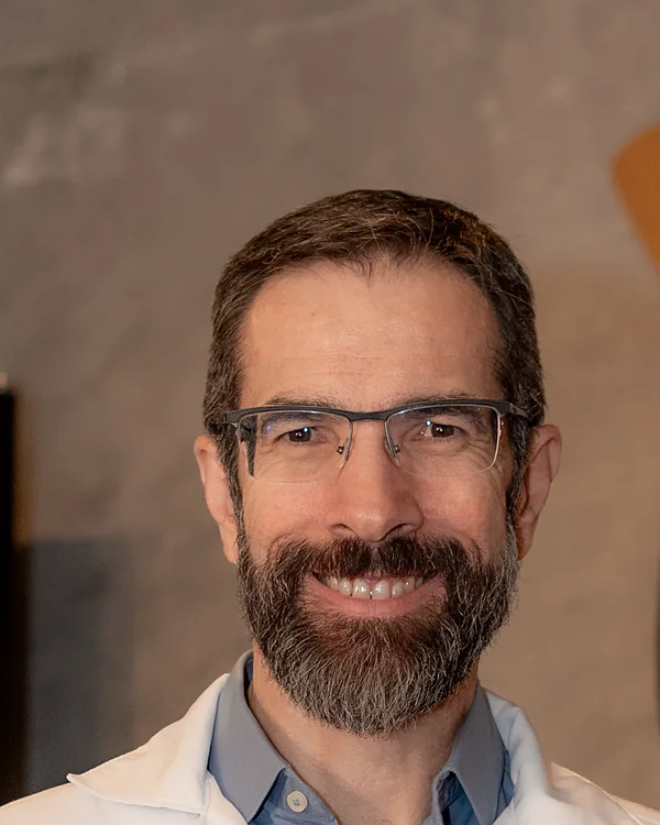 Dr. Carlos Henrique Costa